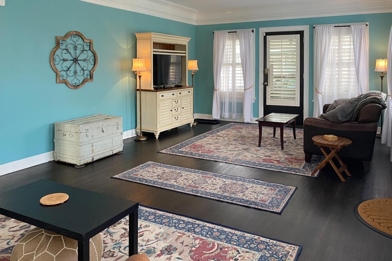 Woodlawn Avenue Beauty Villa Сан Антонио Екстериор снимка